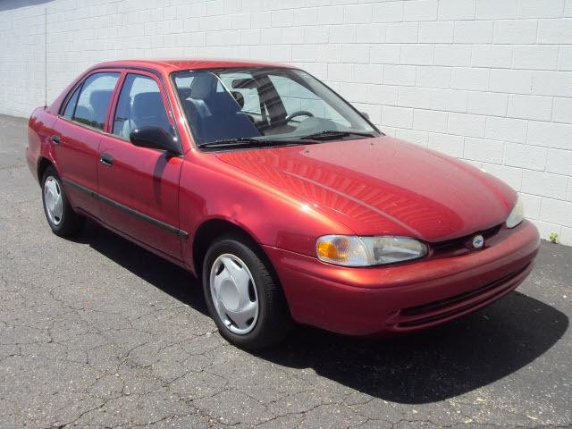 2002 CHEVROLET GEO PRIZM